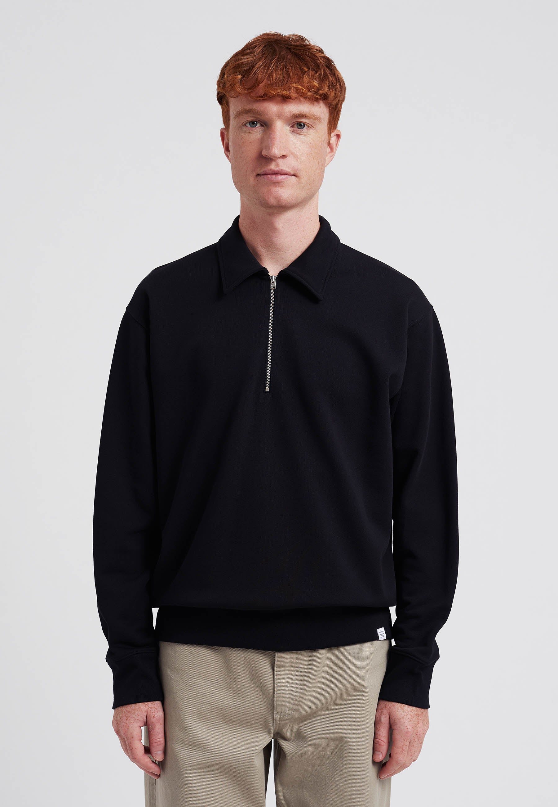 Ketel Relaxed Organic half Zip - Black